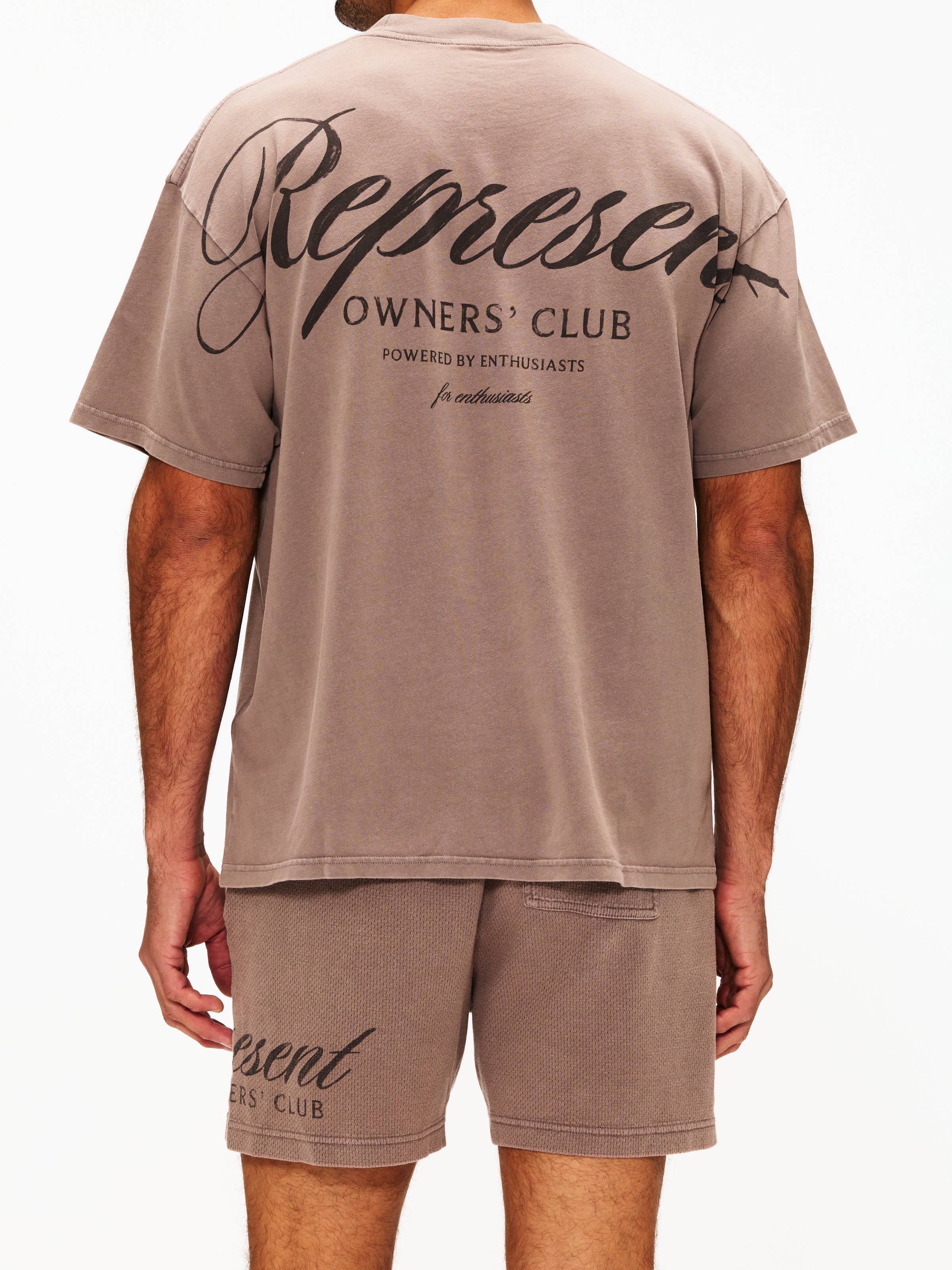Represent Represent Owners Club Script T-Shirt