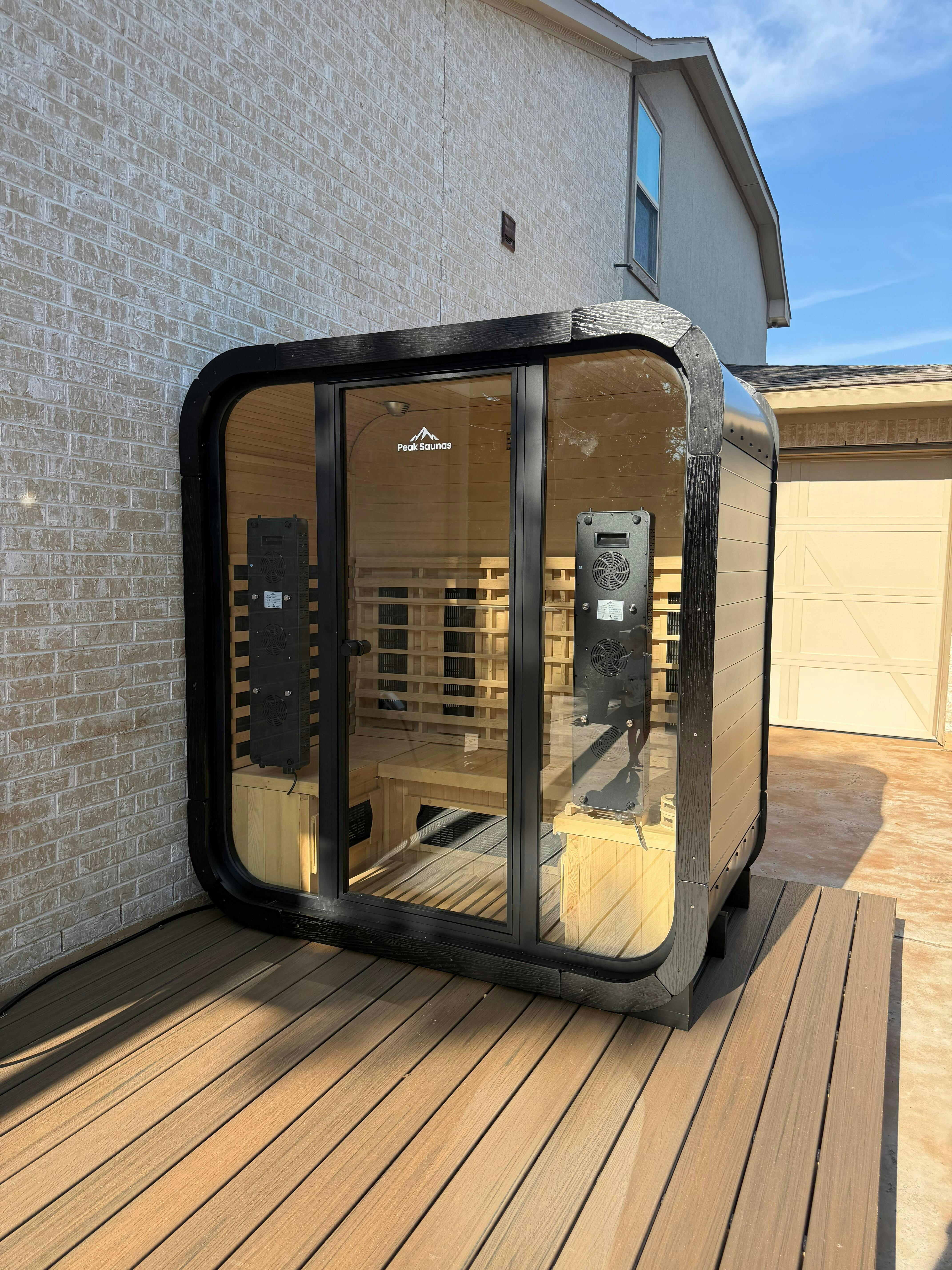 El Capitan 4-Person Outdoor Full Spectrum Infrared Sauna with Full-Body Medical-Grade Red Light Therapy and Smart WiFi App Control
