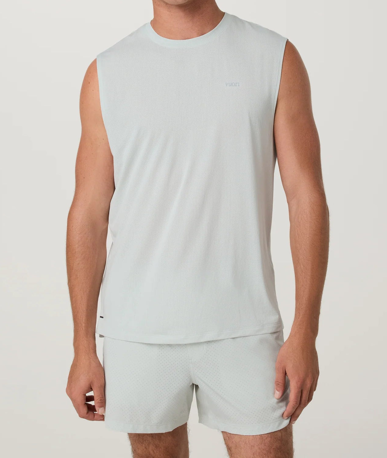 Vuori Sleeveless Strato Breathe Tank