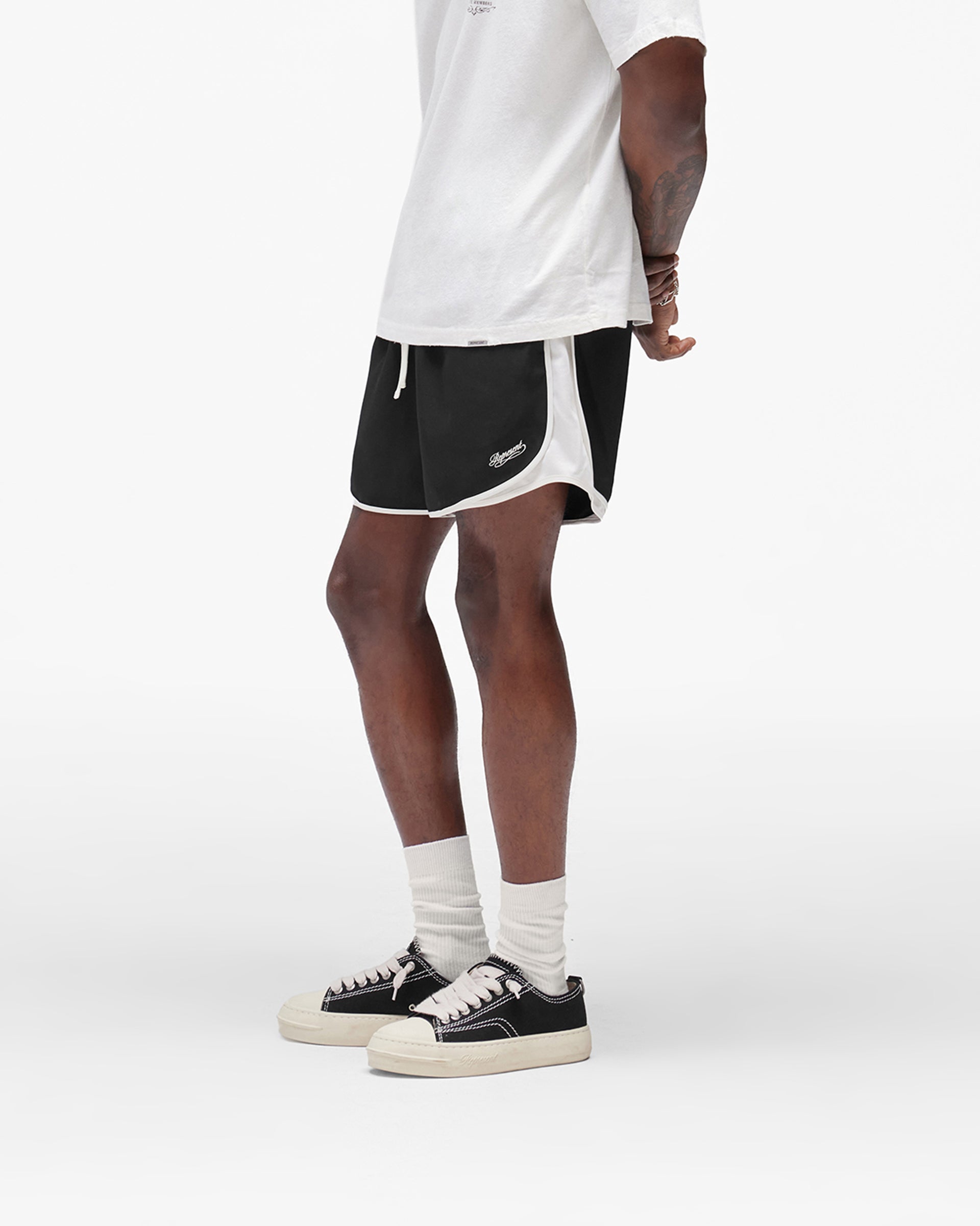 Represent Cruz Short