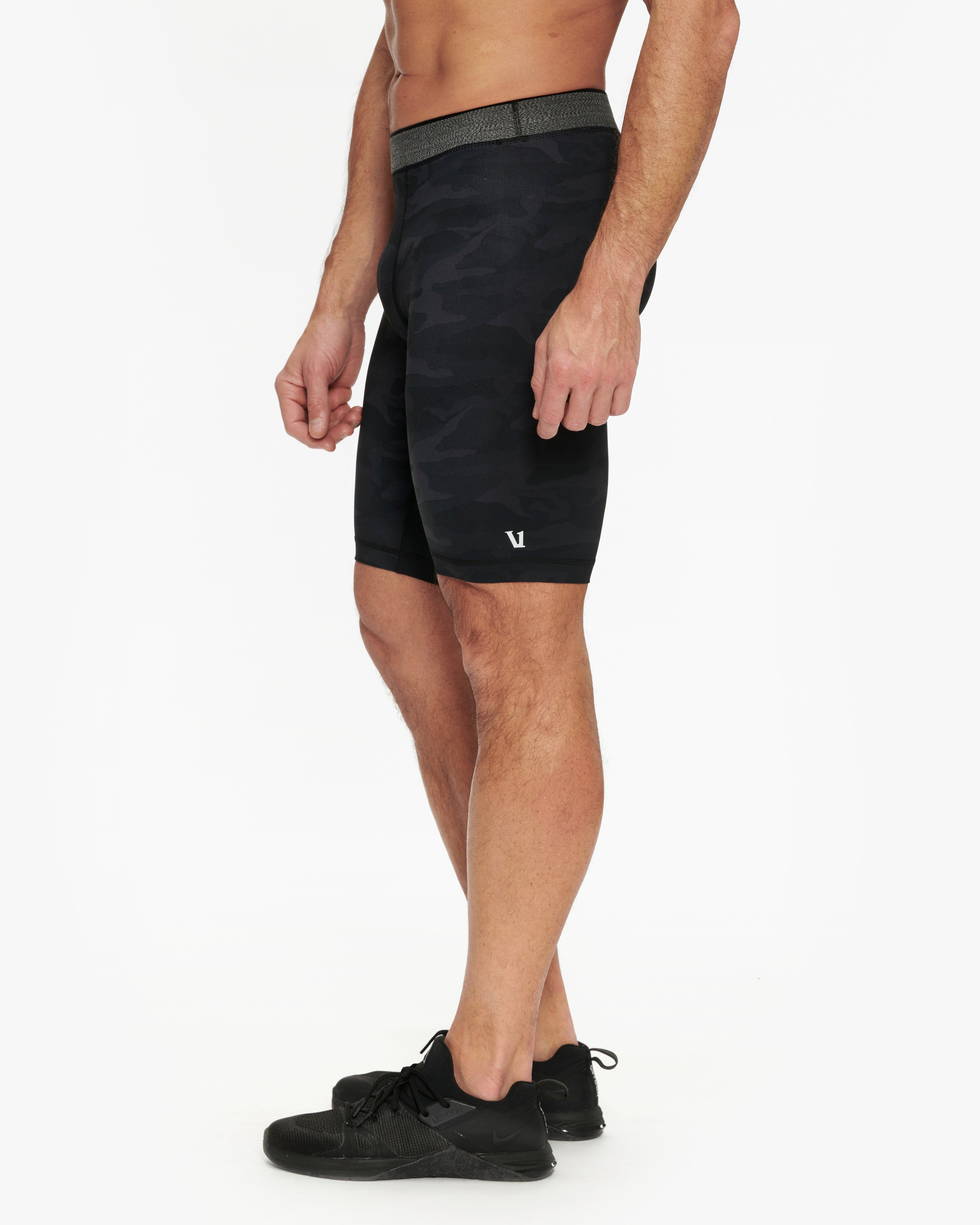 VUORI LIMITLESS COMPRESSION SHORT