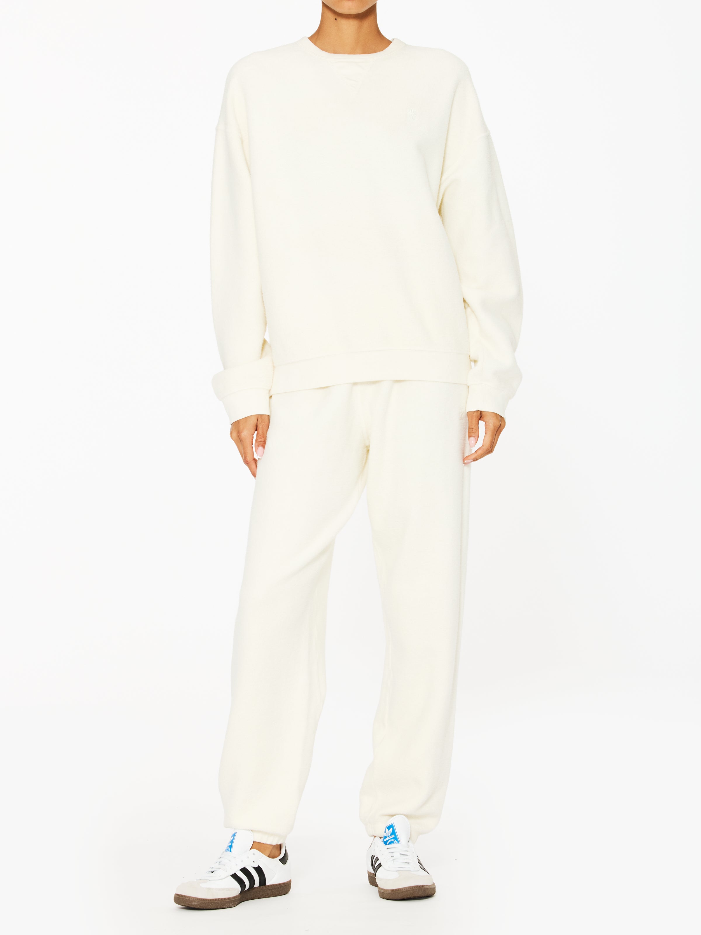 Eterne Classic Crew Sweatshirt