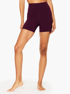 LSpace En Point Short