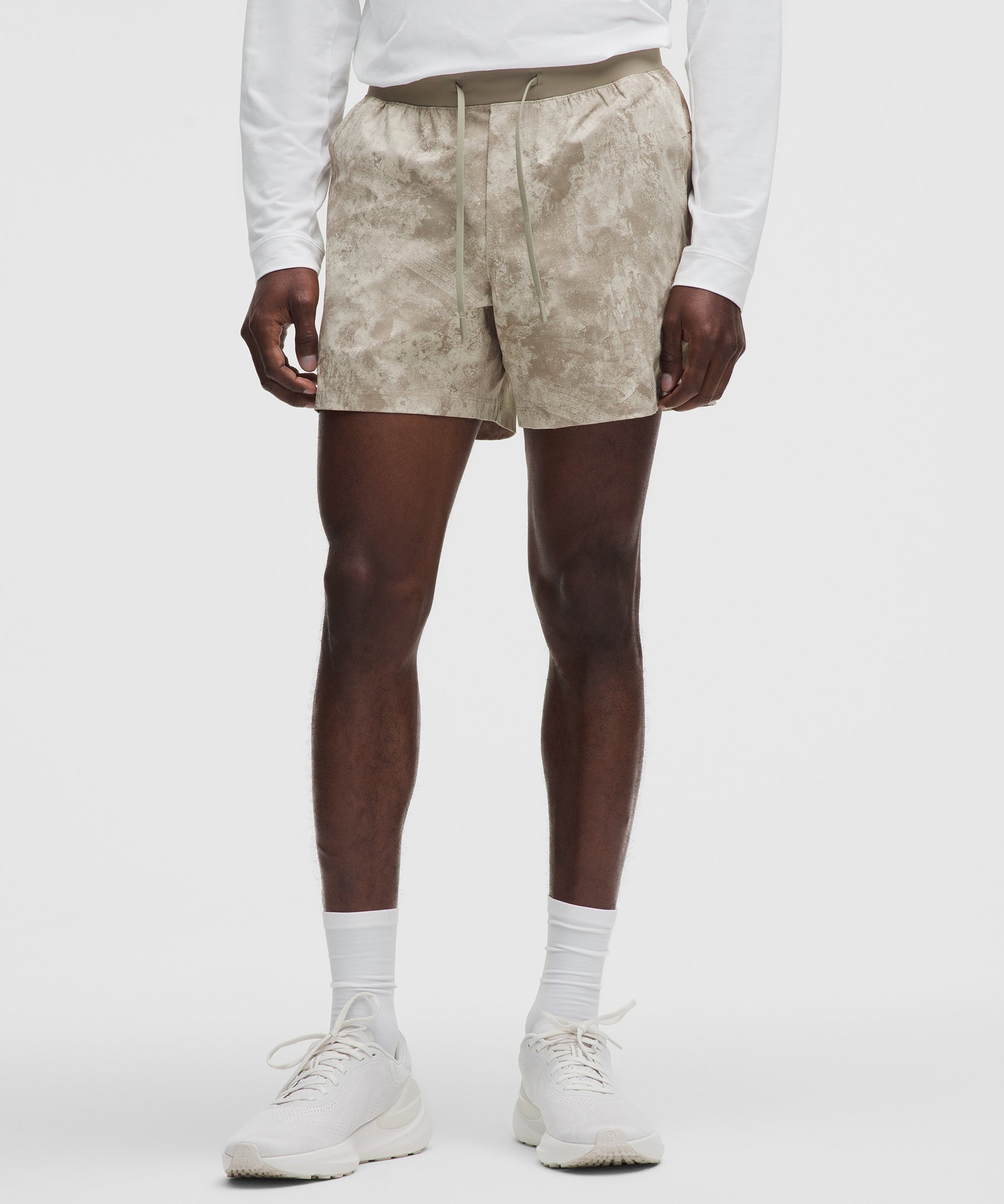 Lululemon Zeroed In Short 5" - Unlined