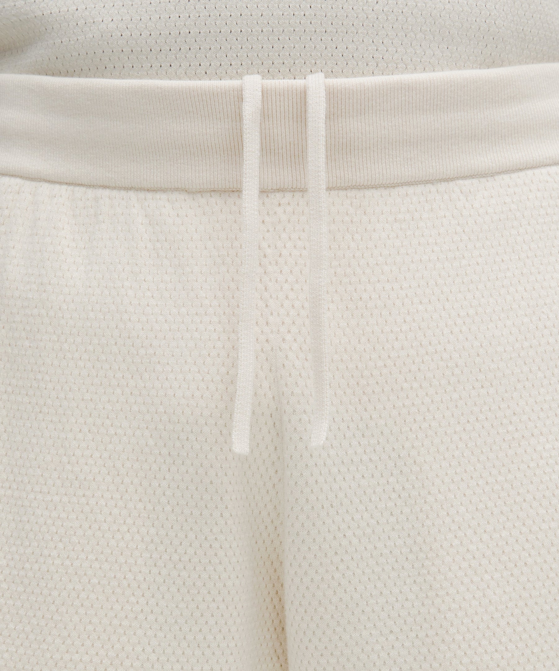 Lululemon Easy Care Knit Lightweight Knit Short - 7"