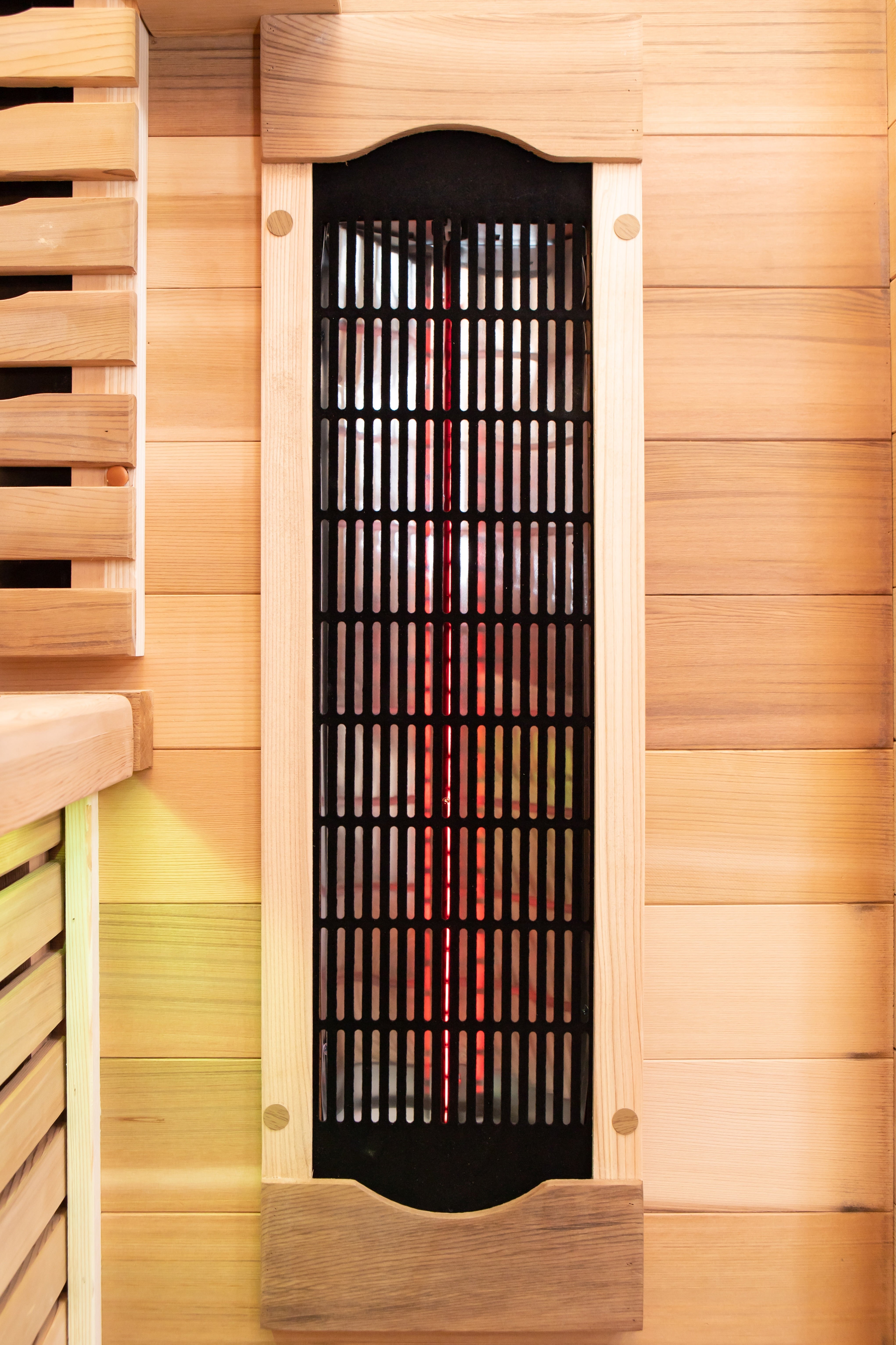 Rainier 1-Person Full Spectrum Infrared Sauna with Full-Body Medical-Grade Red Light Therapy & Smart WiFi App Control