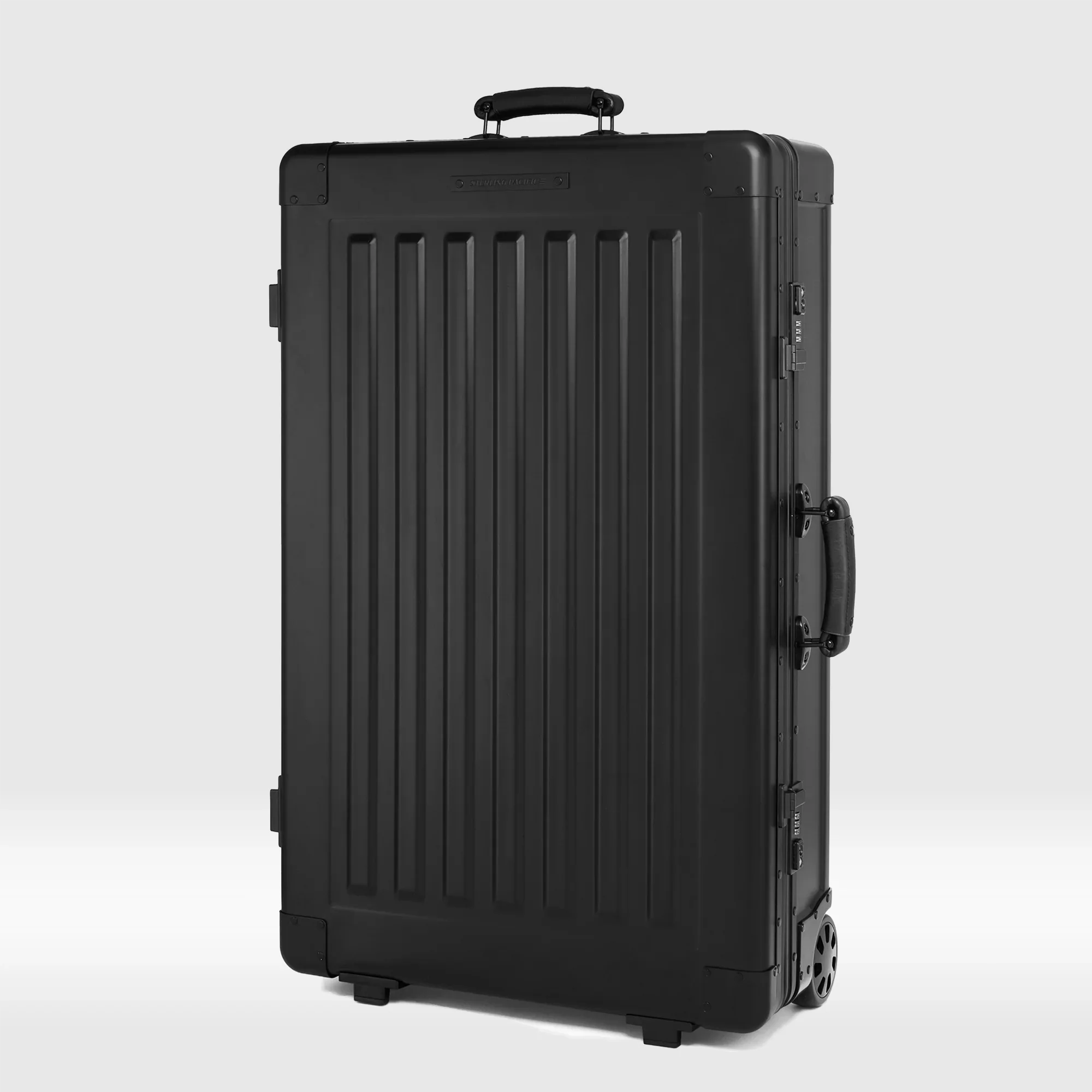 80L Check-In Travel Case