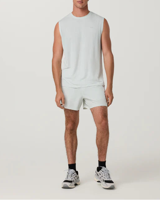 Vuori Sleeveless Strato Breathe Tank