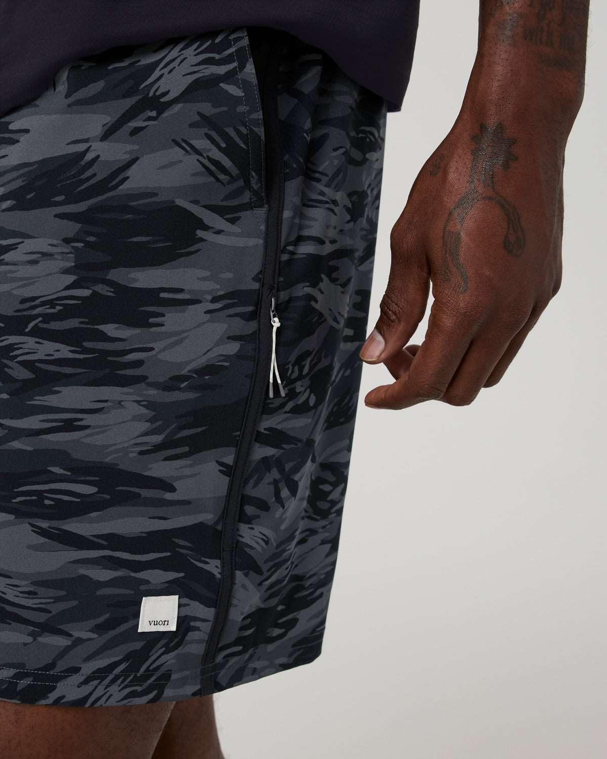 Vuori Banks Session Short Unlined 7"