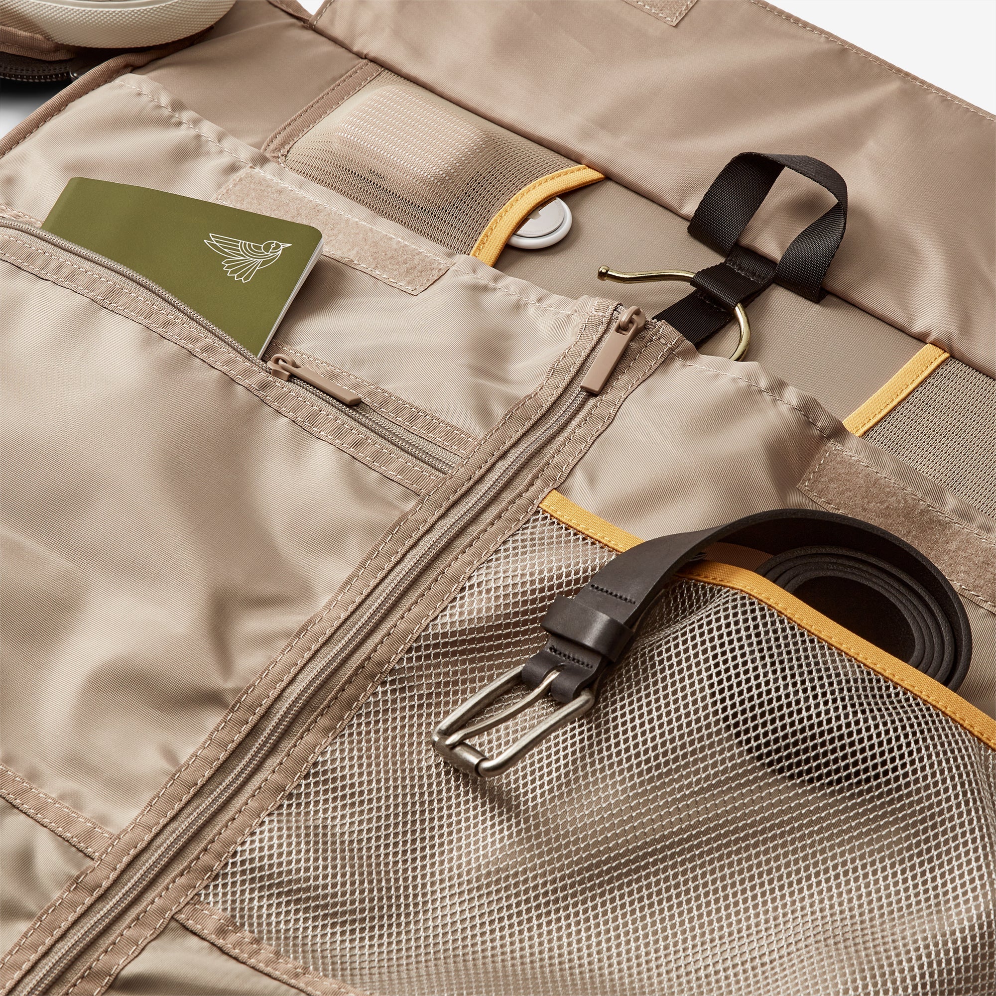 Halfday Travel The Premium Garment Duffel 45L